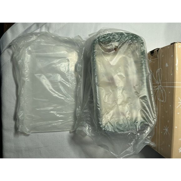 Temp-Tations by Tara SEASONAL Poinsettia 12 oz loaf pan with plastic cover Blemi - Picture 5 of 9